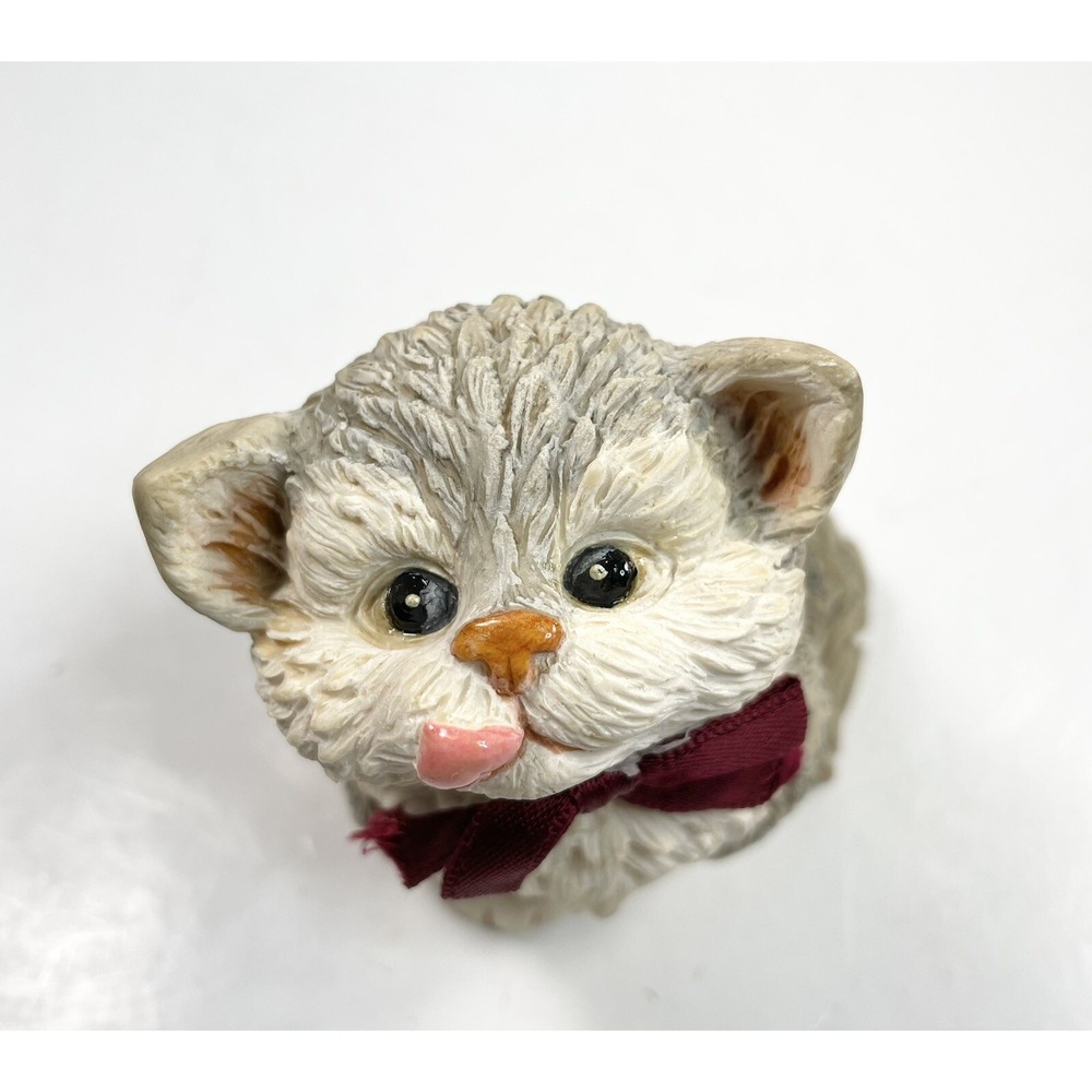 Cat With Textured Fur figure paint  in Italy By Griffe